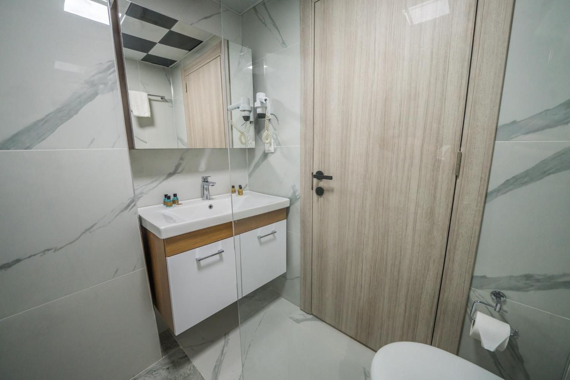 Point Beach Hotel مرمريس المظهر الخارجي الصورة